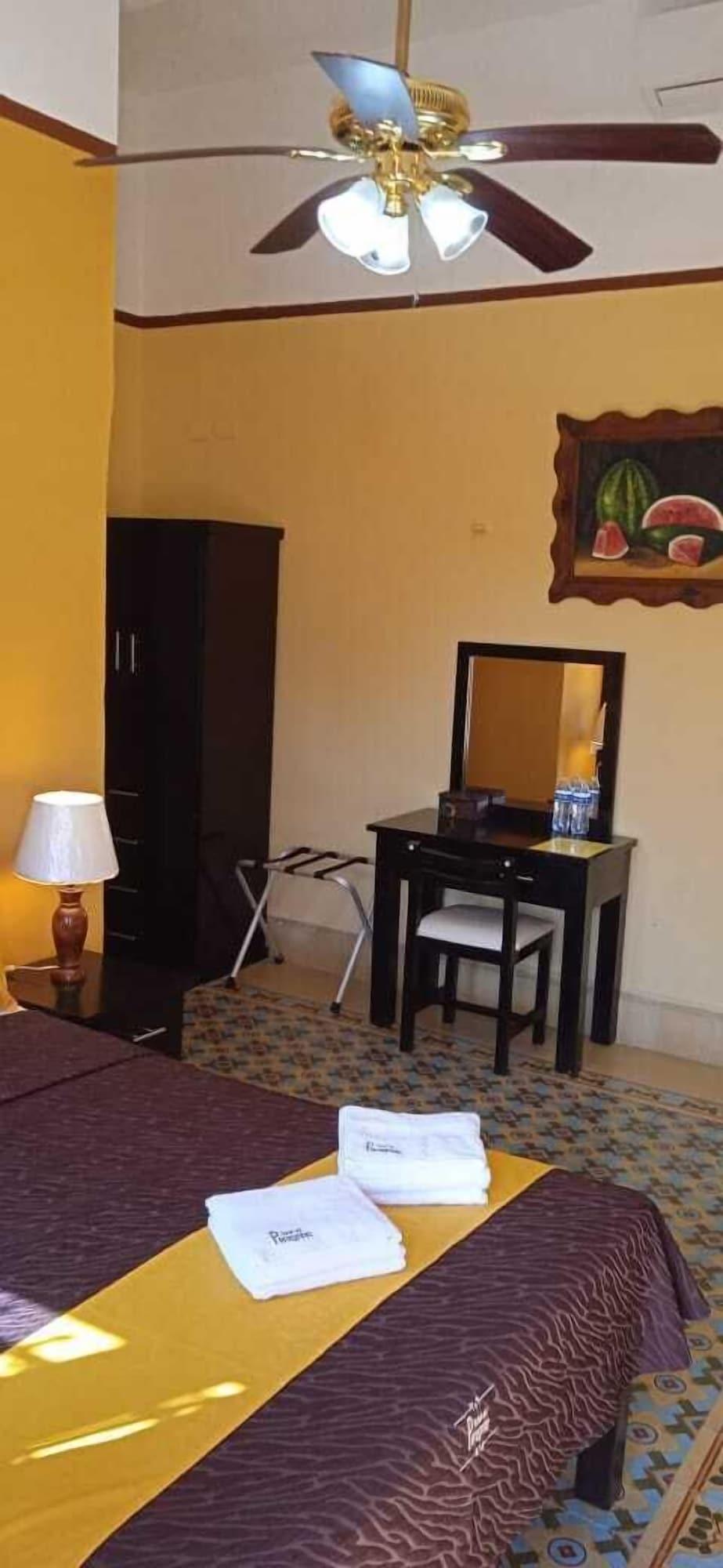 Hotel Del Peregrino Boutique Hotel Mérida Εξωτερικό φωτογραφία